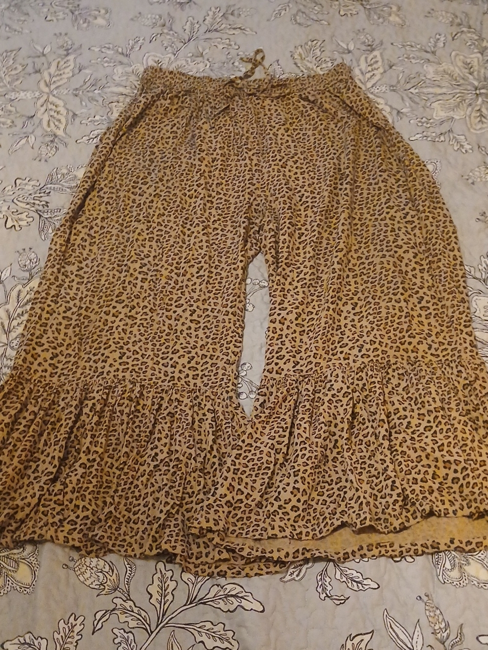 Tree of Life Leopard-Print Ruffle Wide-Leg Pants - Tan & Black